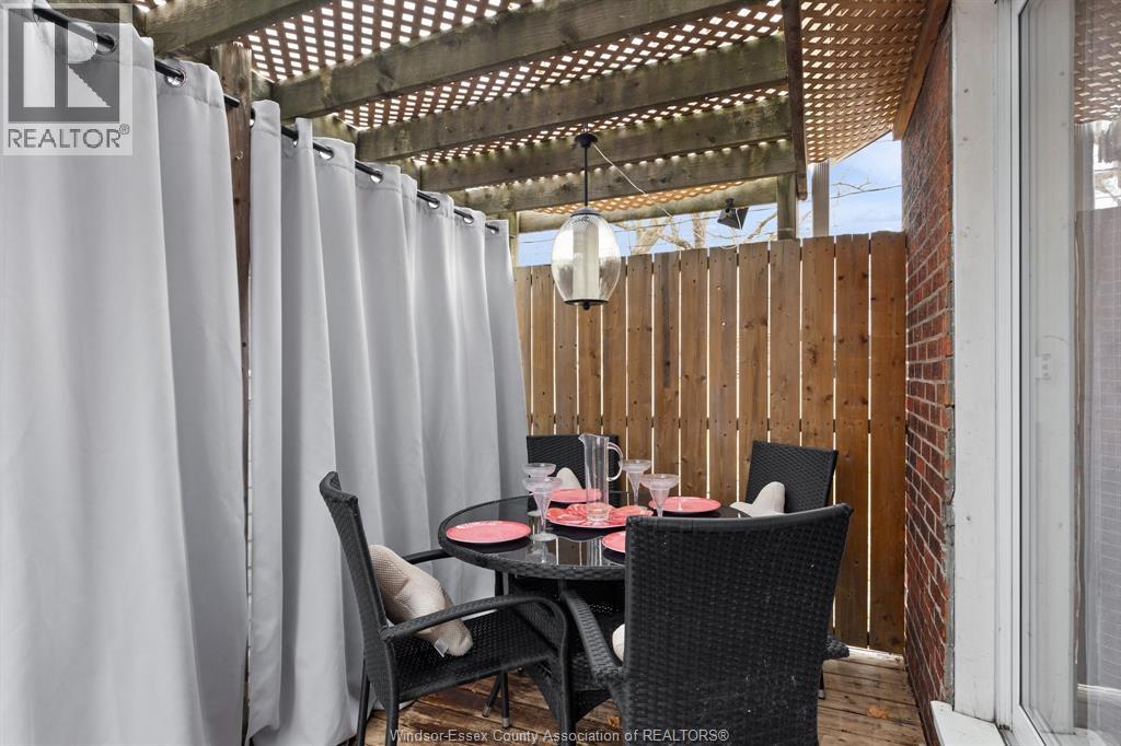 936 Arthur, Windsor, Ontario  N8Y 3Y3 - Photo 18 - 26001738