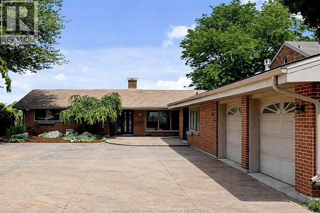 8280 Riverside Dr East, Windsor, Ontario  N8S 1E6 - Photo 1 - 26001873