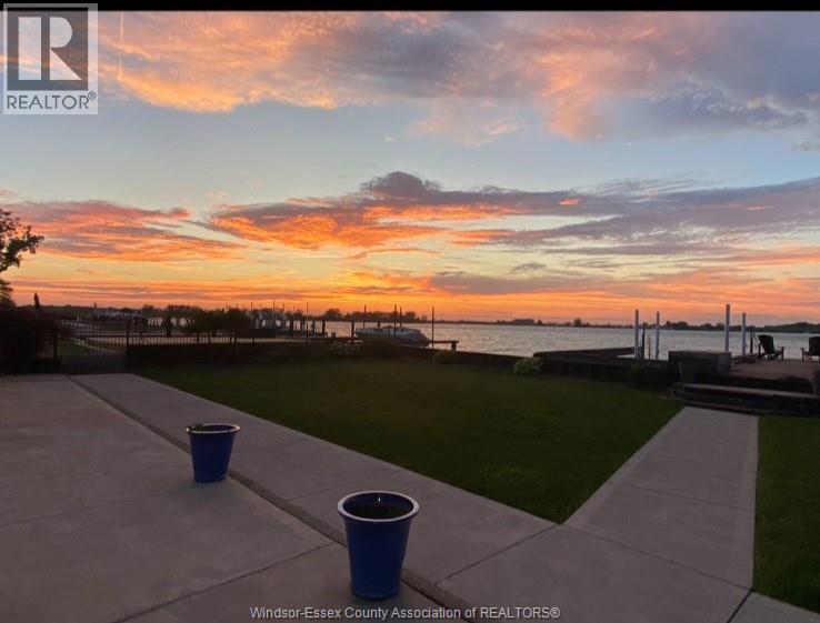 8280 Riverside Dr East, Windsor, Ontario  N8S 1E6 - Photo 8 - 26001873