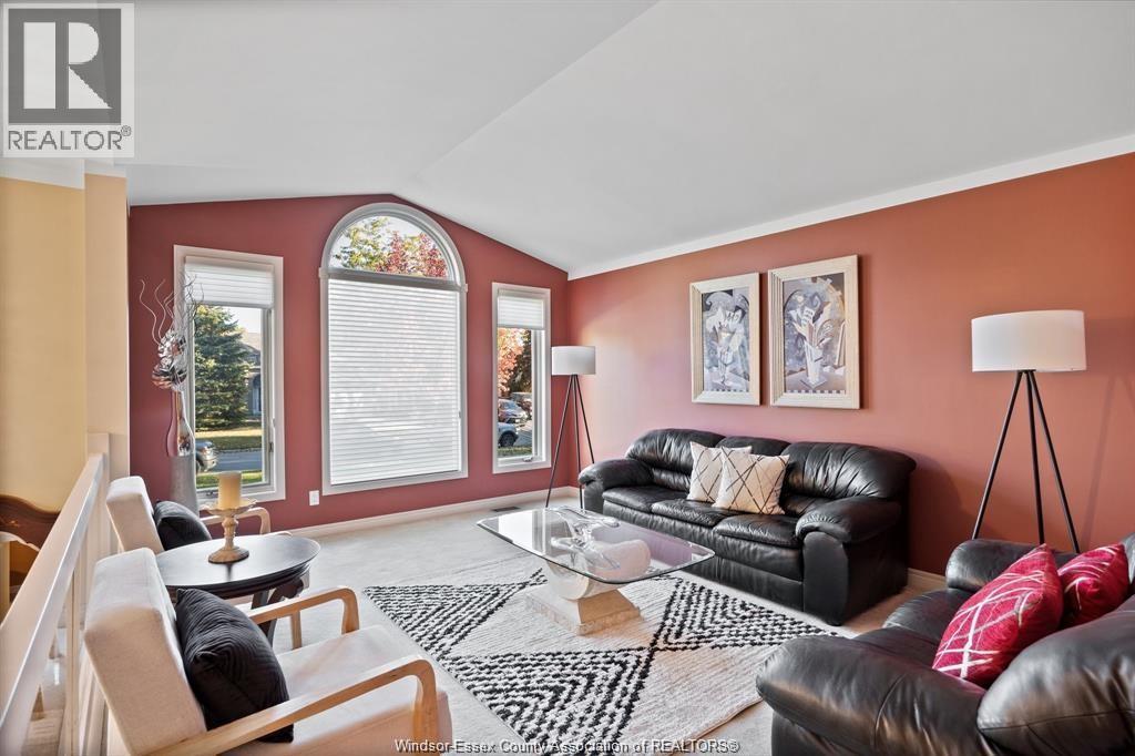 640 Delaware, Lasalle, Ontario  N9J 3J8 - Photo 4 - 26001901