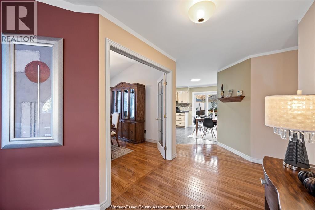 640 Delaware, Lasalle, Ontario  N9J 3J8 - Photo 8 - 26001901