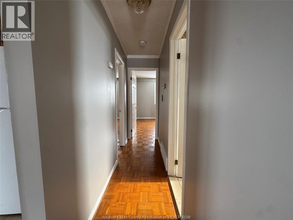 3034 Fazio Drive, Windsor, Ontario  N9E 4G1 - Photo 9 - 26001884