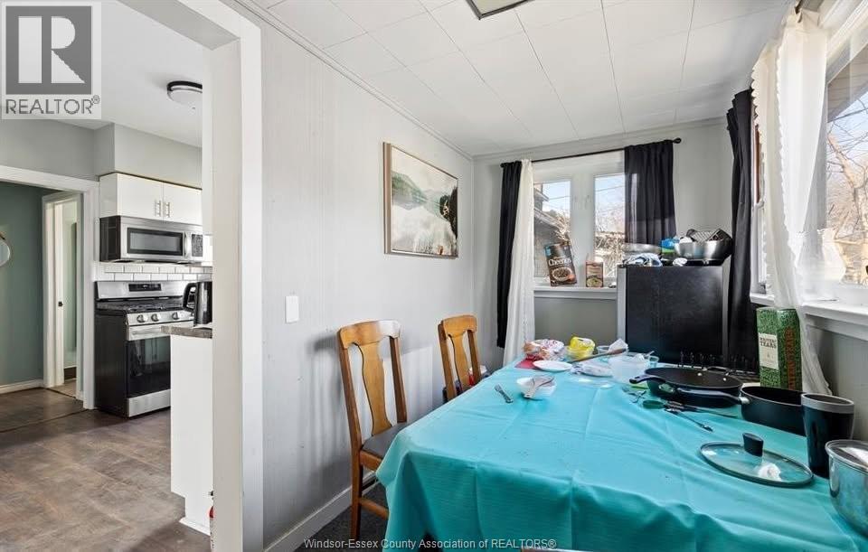 374 Rankin, Windsor, Ontario  N9B 2R7 - Photo 13 - 26001885