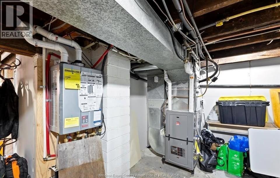 374 Rankin, Windsor, Ontario  N9B 2R7 - Photo 8 - 26001885