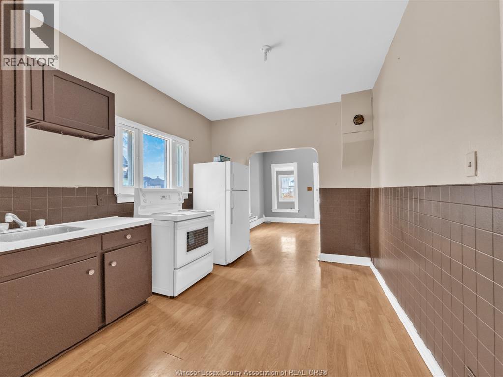 944 Maisonville, Windsor, Ontario  N8Y 3R9 - Photo 11 - 26001925