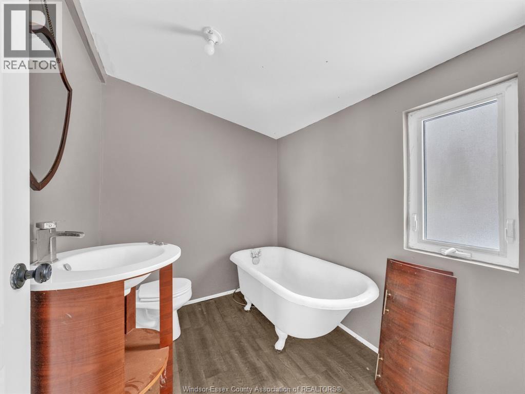944 Maisonville, Windsor, Ontario  N8Y 3R9 - Photo 15 - 26001925