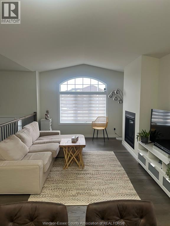 1185 Aspen Ridge Crescent Unit# Upper, Lakeshore, Ontario  N0R 1A0 - Photo 4 - 26002042