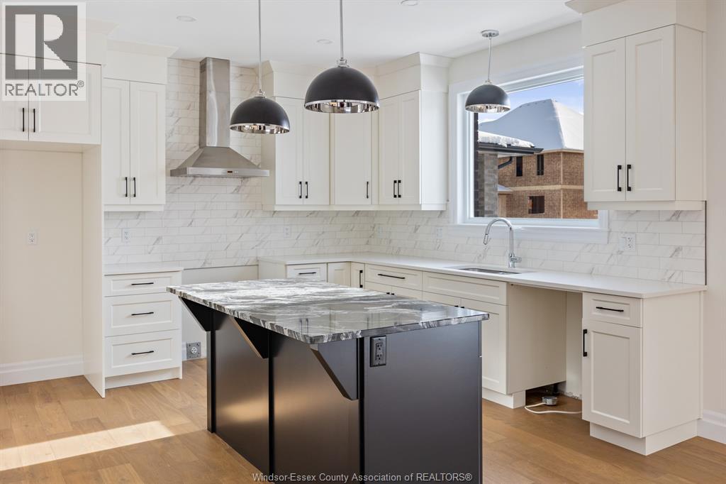 569 Holburn Street, Windsor, Ontario  N8X 0A3 - Photo 11 - 26002089