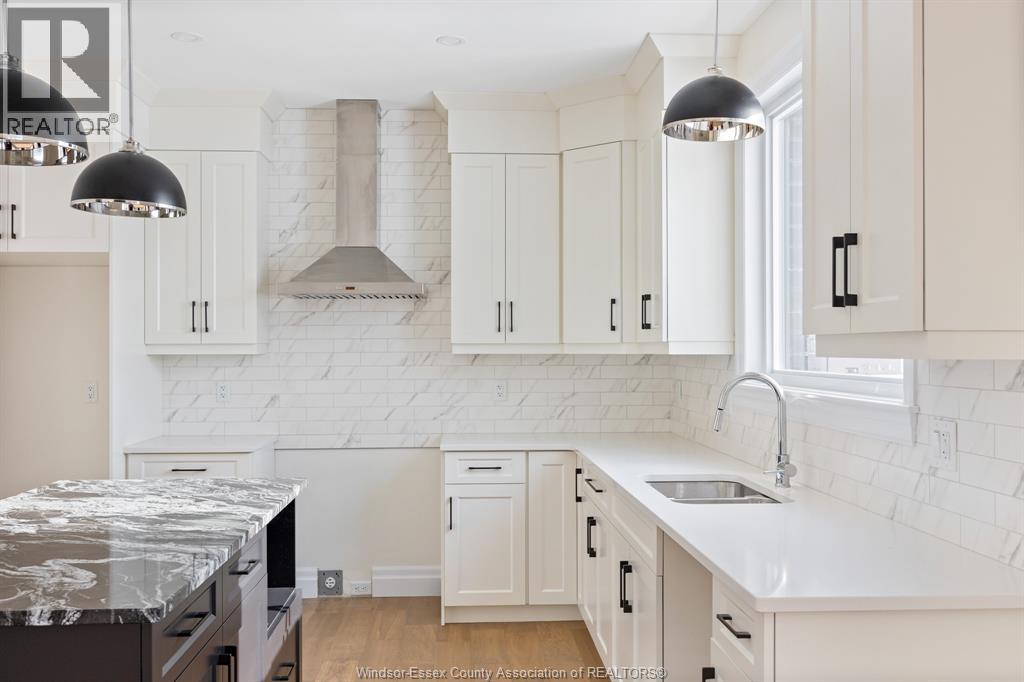 569 Holburn Street, Windsor, Ontario  N8X 0A3 - Photo 12 - 26002089