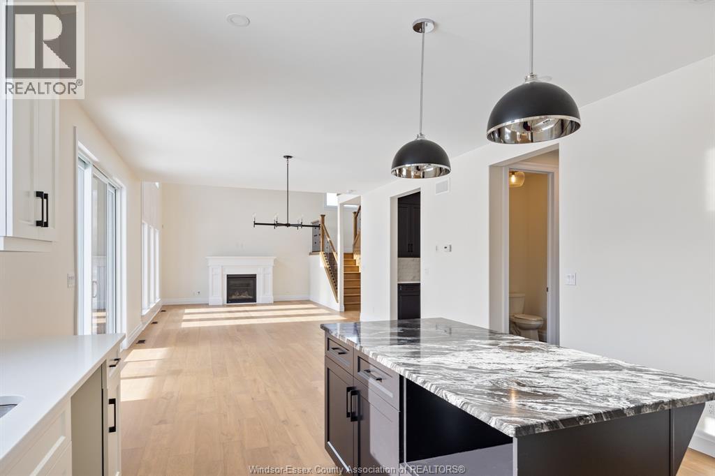 569 Holburn Street, Windsor, Ontario  N8X 0A3 - Photo 14 - 26002089