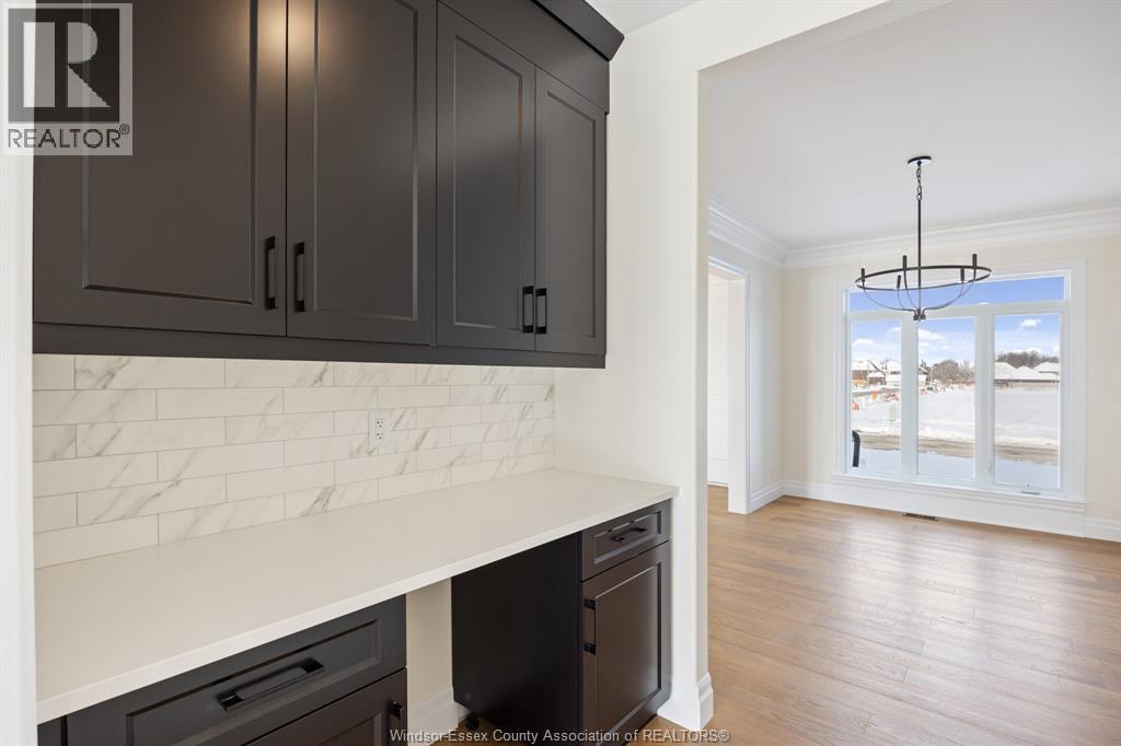 569 Holburn Street, Windsor, Ontario  N8X 0A3 - Photo 19 - 26002089