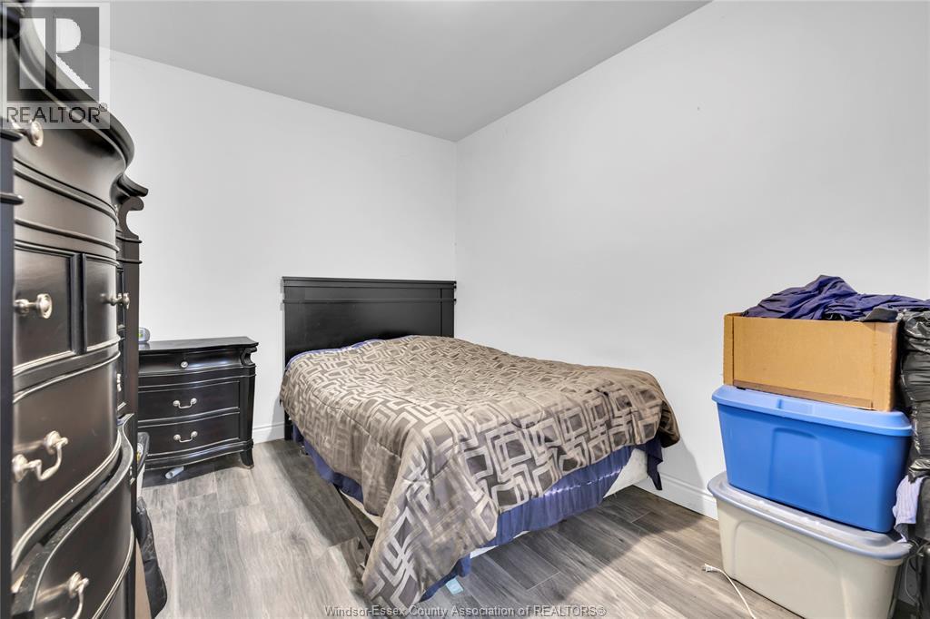 304 Langlois Avenue, Windsor, Ontario  N9A 2G1 - Photo 12 - 26002033