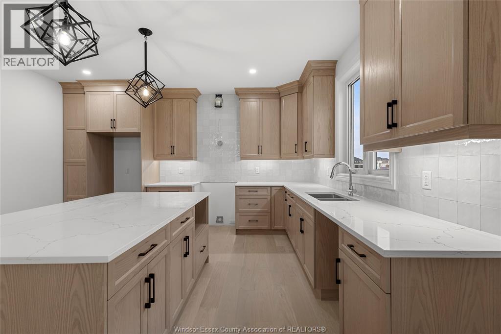 357 Marla Crescent, Lakeshore, Ontario  N0R 1A0 - Photo 10 - 26002128