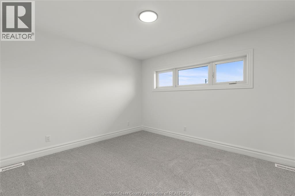 357 Marla Crescent, Lakeshore, Ontario  N0R 1A0 - Photo 24 - 26002128