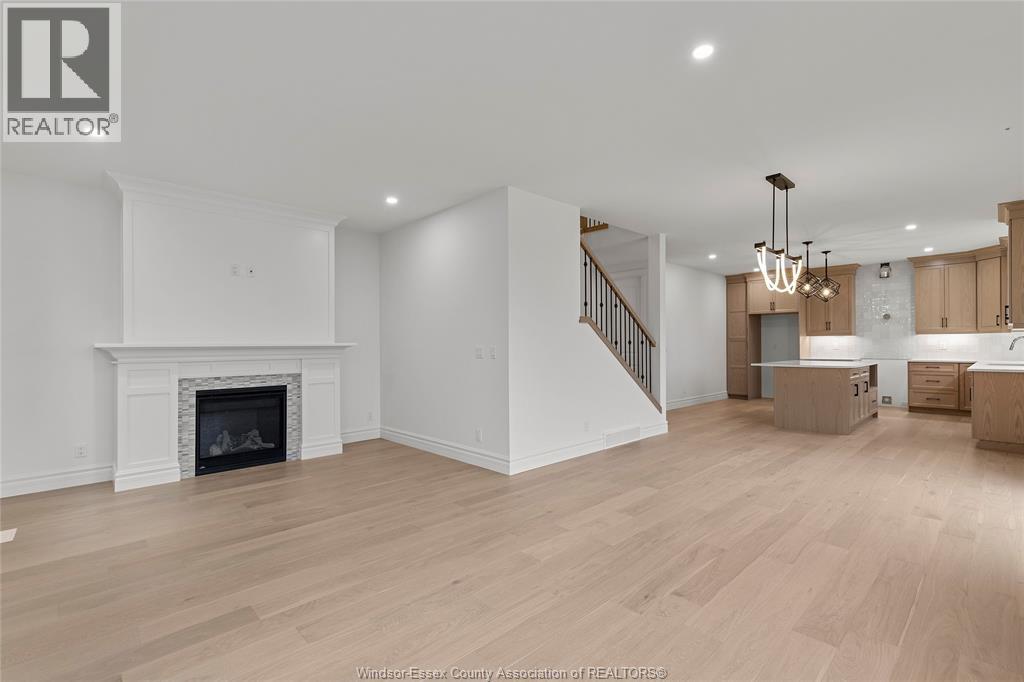 357 Marla Crescent, Lakeshore, Ontario  N0R 1A0 - Photo 5 - 26002128