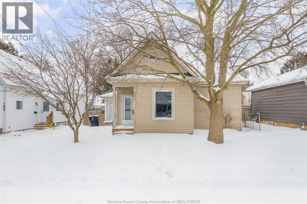 158 West Street, Chatham, Ontario  N7M 2R8 - Photo 2 - 26001920