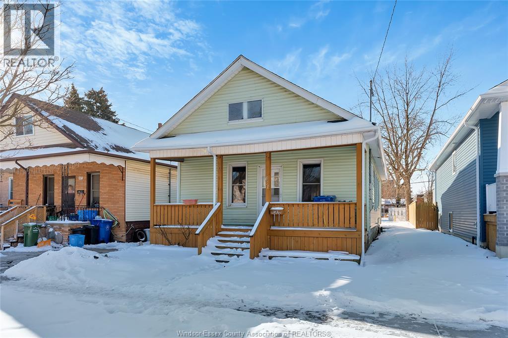 651 Brock Street, Windsor, Ontario  N9C 2T1 - Photo 2 - 26002321