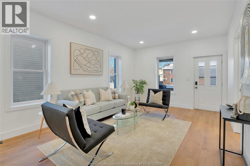 651 Brock Street, Windsor, Ontario  N9C 2T1 - Photo 4 - 26002321