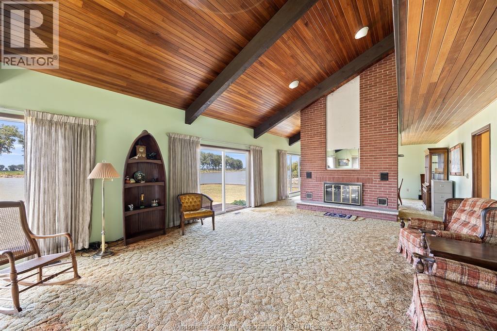 21240 Dockside Road, Tilbury North, Ontario  N0P 1L0 - Photo 13 - 26002337