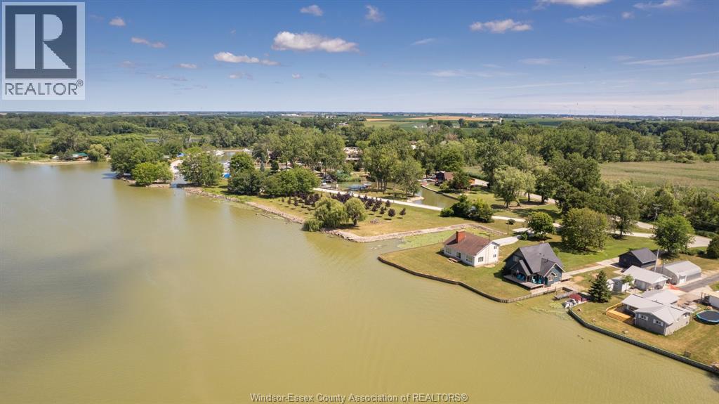 21240 Dockside Road, Tilbury North, Ontario  N0P 1L0 - Photo 39 - 26002337