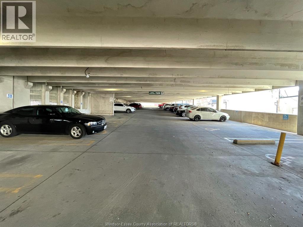 500 Ouellette Avenue, Windsor, Ontario  N9A 1B7 - Photo 17 - 26002047