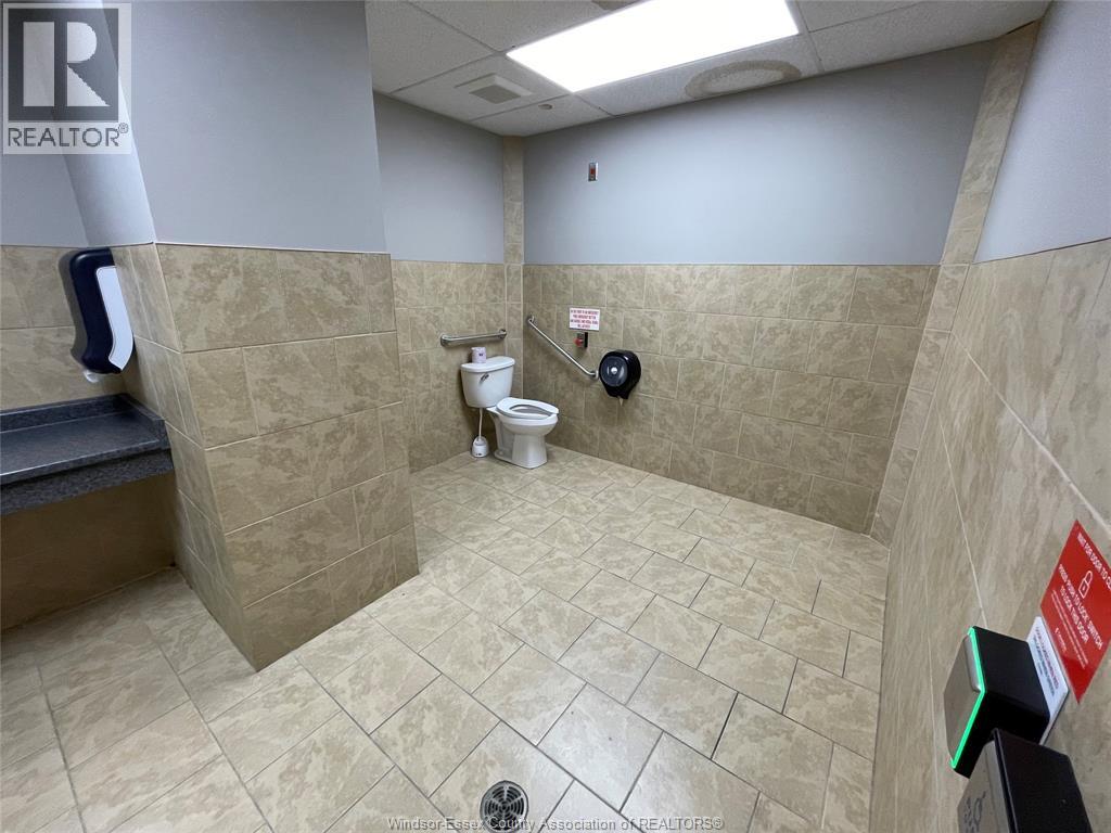 500 Ouellette Avenue, Windsor, Ontario  N9A 1B7 - Photo 20 - 26002047