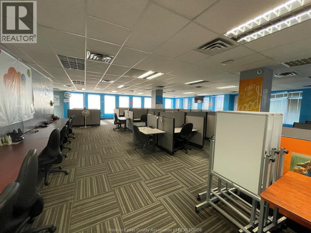 500 Ouellette Avenue, Windsor, Ontario  N9A 1B7 - Photo 9 - 26002047