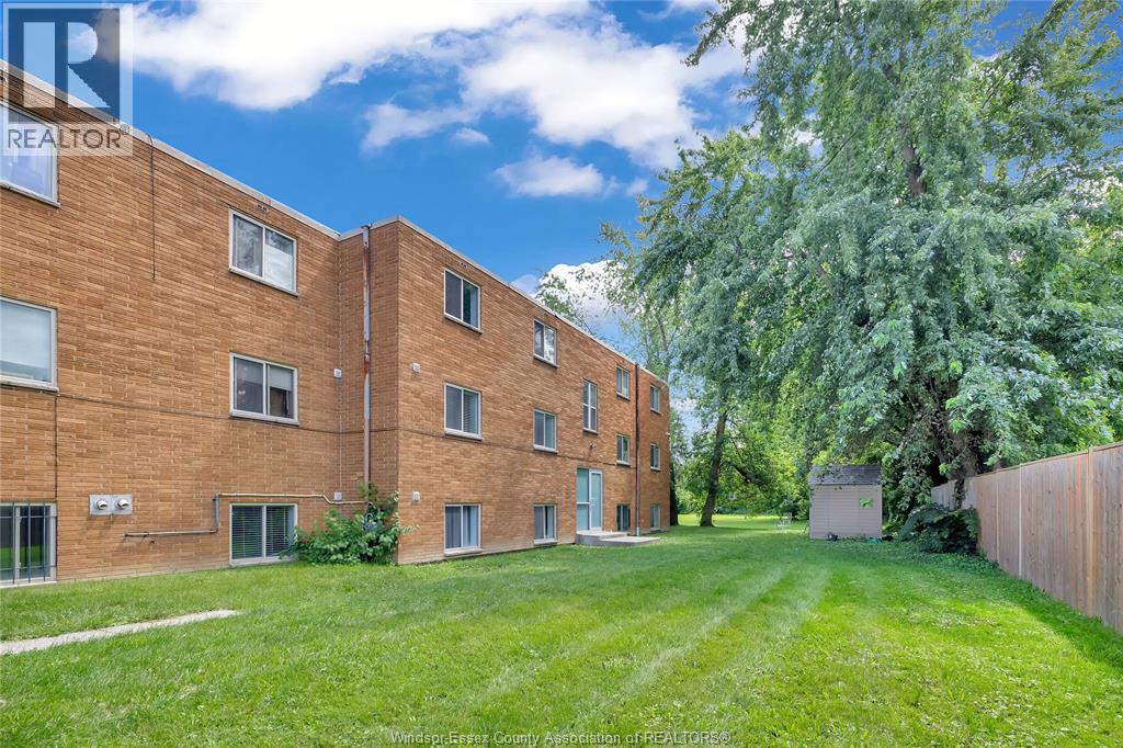 2490 Rivard Avenue Unit# 12, Windsor, Ontario  N8T 2H2 - Photo 24 - 26002355