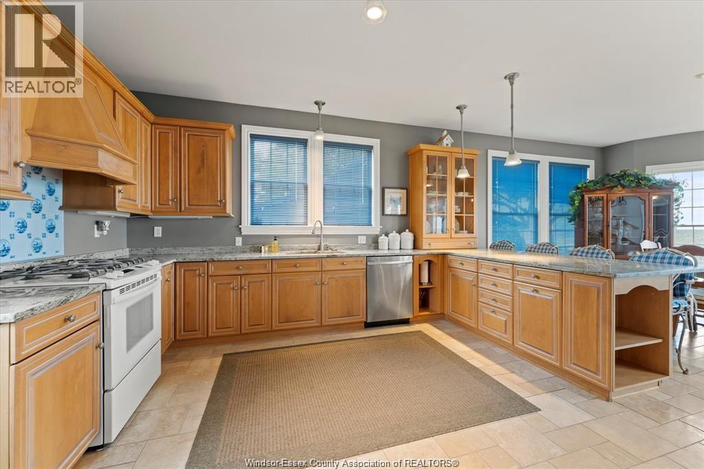 1094 Lilydale, Lakeshore, Ontario  N8L 0Z2 - Photo 12 - 26002379