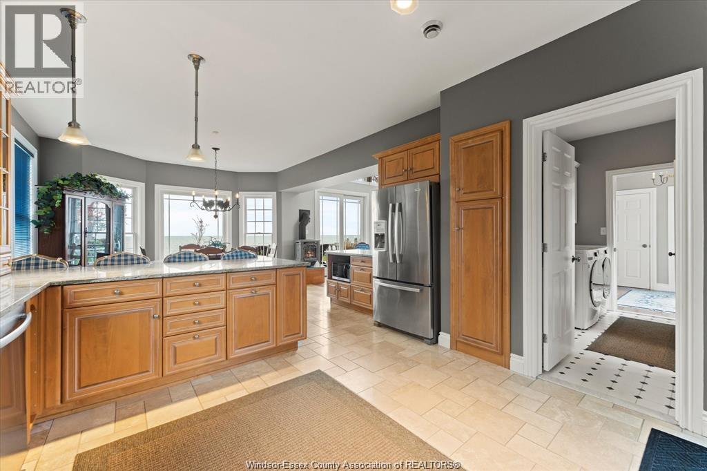 1094 Lilydale, Lakeshore, Ontario  N8L 0Z2 - Photo 13 - 26002379