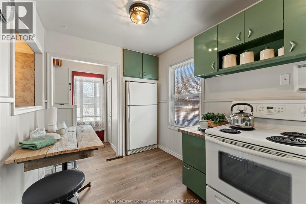 29 Whitwam Avenue, Leamington, Ontario  N8H 2P5 - Photo 14 - 26002376