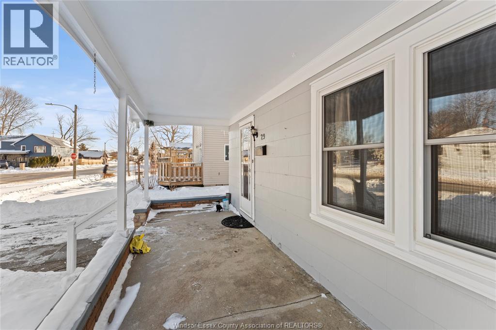 29 Whitwam Avenue, Leamington, Ontario  N8H 2P5 - Photo 5 - 26002376