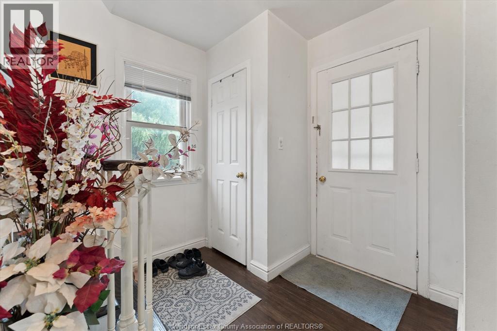 5188 Wyandotte, Windsor, Ontario  N8S 1L2 - Photo 3 - 26002373