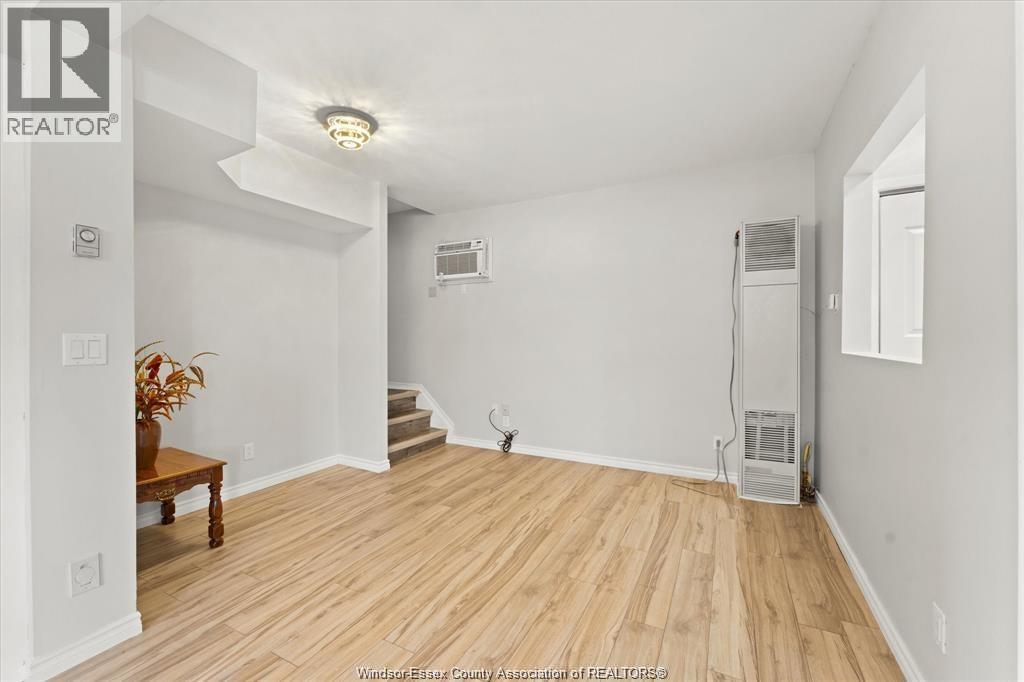 1374 Pelissier Street, Windsor, Ontario  N8X 1M5 - Photo 5 - 26002336