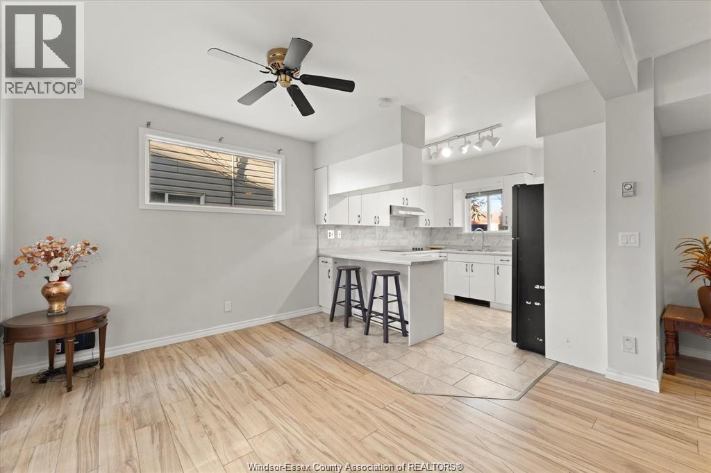 1374 Pelissier Street, Windsor, Ontario  N8X 1M5 - Photo 8 - 26002336