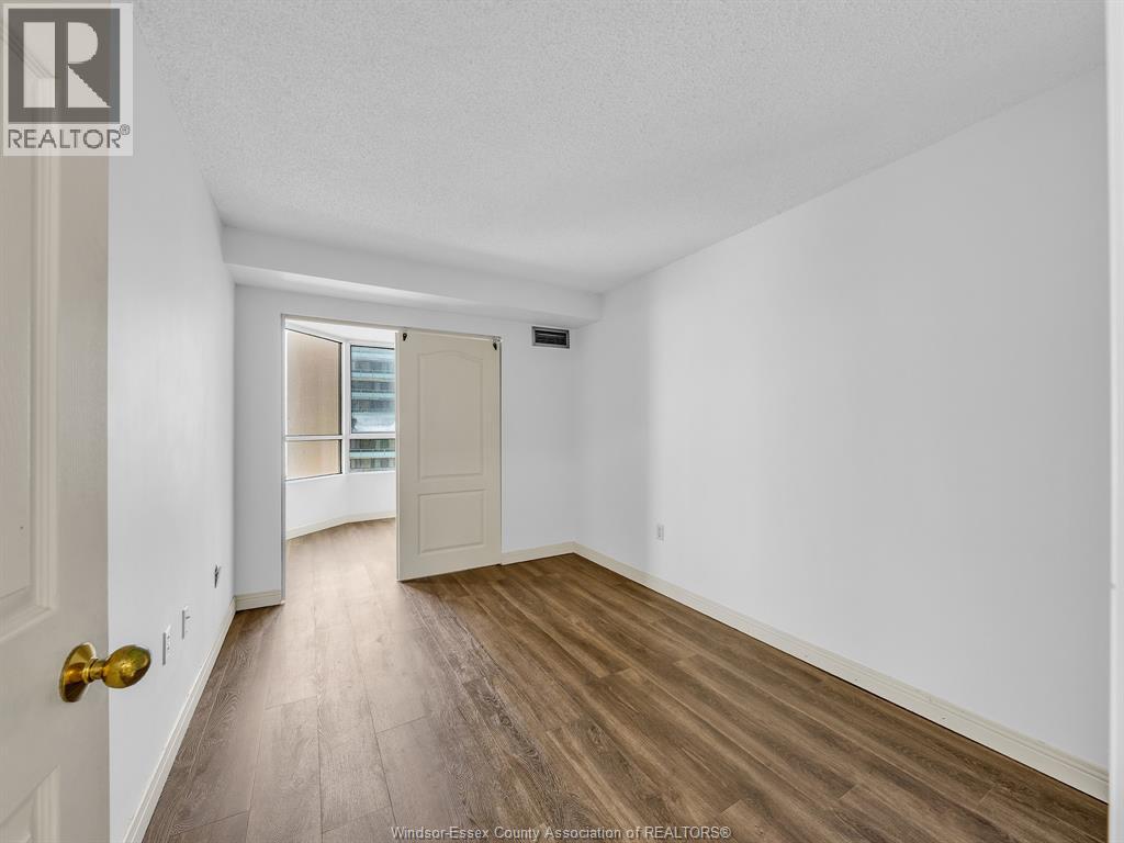 75 Riverside Drive East Unit# 1005, Windsor, Ontario  N9A 7C4 - Photo 21 - 26002404