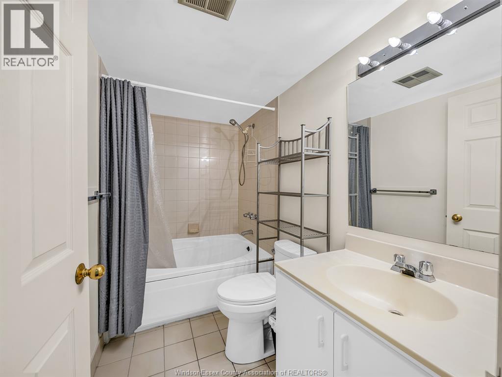 75 Riverside Drive East Unit# 1005, Windsor, Ontario  N9A 7C4 - Photo 26 - 26002404