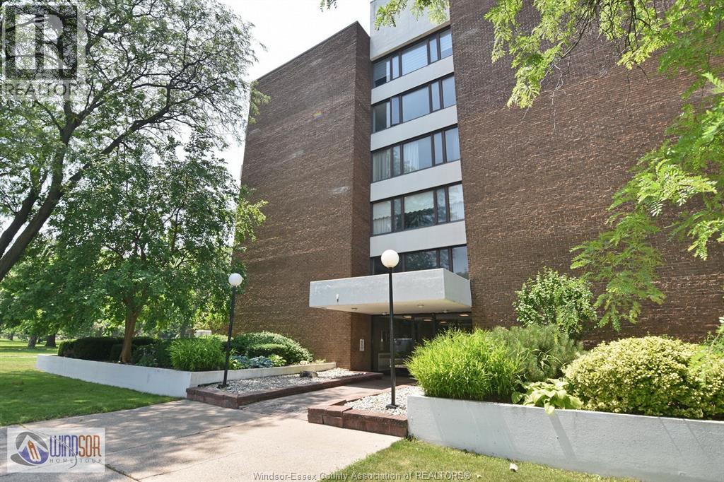 2144 Pelissier Unit# 503, Windsor, Ontario  N8X 1N4 - Photo 2 - 26002496