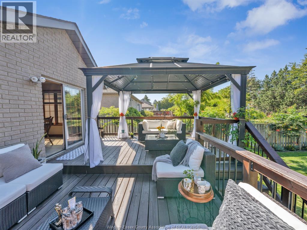 3157 Robinet, Windsor, Ontario  N8R 1P7 - Photo 12 - 26002541