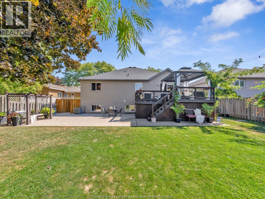 3157 Robinet, Windsor, Ontario  N8R 1P7 - Photo 16 - 26002541