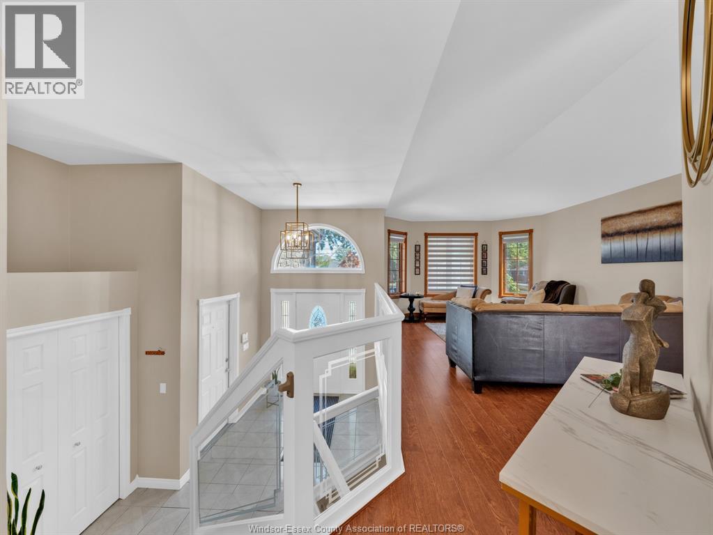 3157 Robinet, Windsor, Ontario  N8R 1P7 - Photo 19 - 26002541