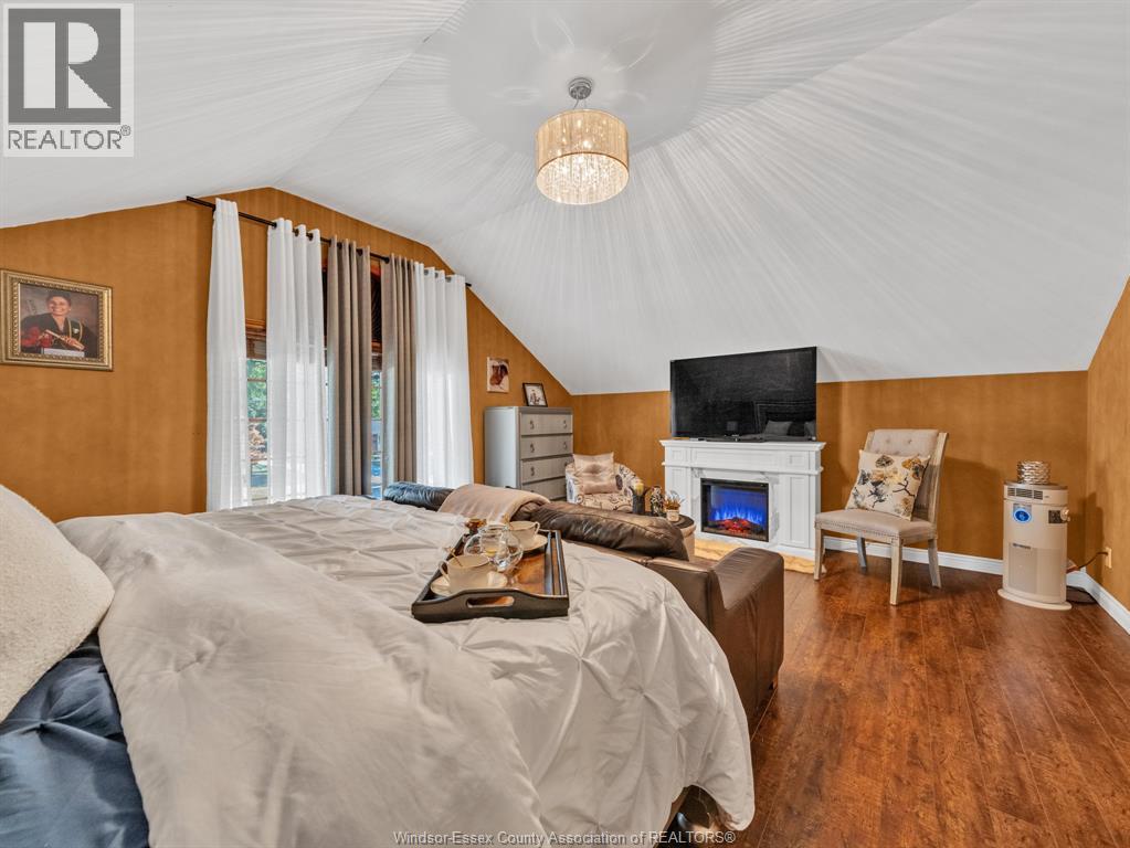 3157 Robinet, Windsor, Ontario  N8R 1P7 - Photo 40 - 26002541