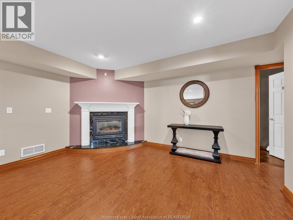 3157 Robinet, Windsor, Ontario  N8R 1P7 - Photo 41 - 26002541
