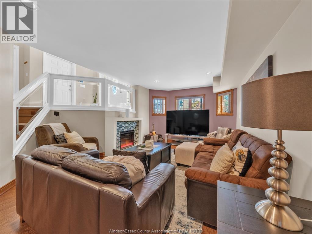 3157 Robinet, Windsor, Ontario  N8R 1P7 - Photo 43 - 26002541