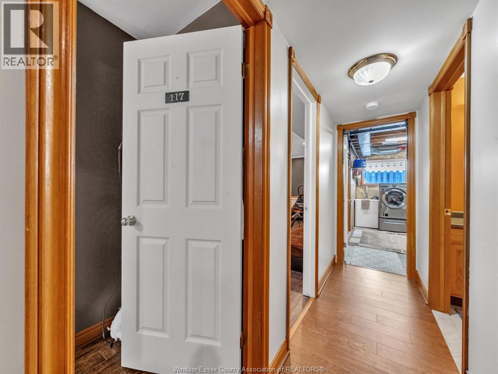 3157 Robinet, Windsor, Ontario  N8R 1P7 - Photo 46 - 26002541