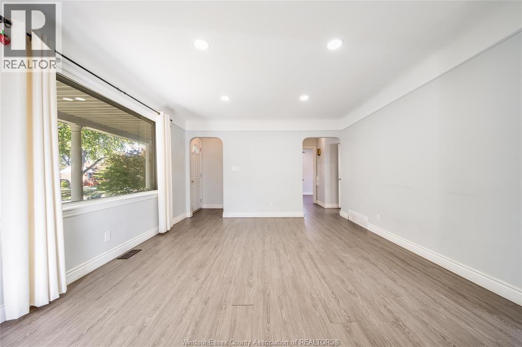 3162 Curry Avenue Unit# Upper, Windsor, Ontario  N9E 2T3 - Photo 4 - 26002499