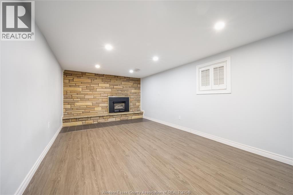 3162 Curry Avenue, Windsor, Ontario  N9E 2T3 - Photo 29 - 26002495