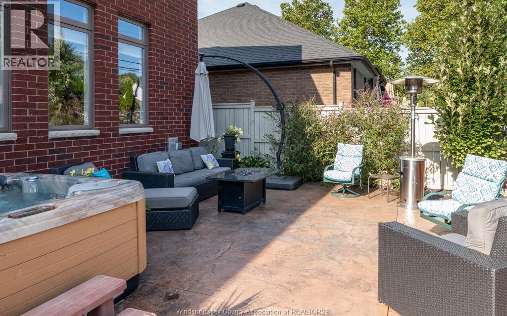 425 Superior Street, Lasalle, Ontario  N9J 3Z5 - Photo 36 - 26002546