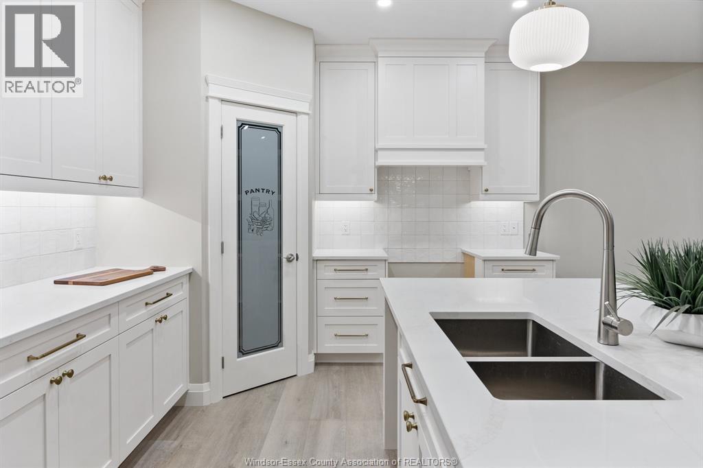 77 Pereira Drive, Harrow, Ontario  N0R 1G0 - Photo 7 - 26002565