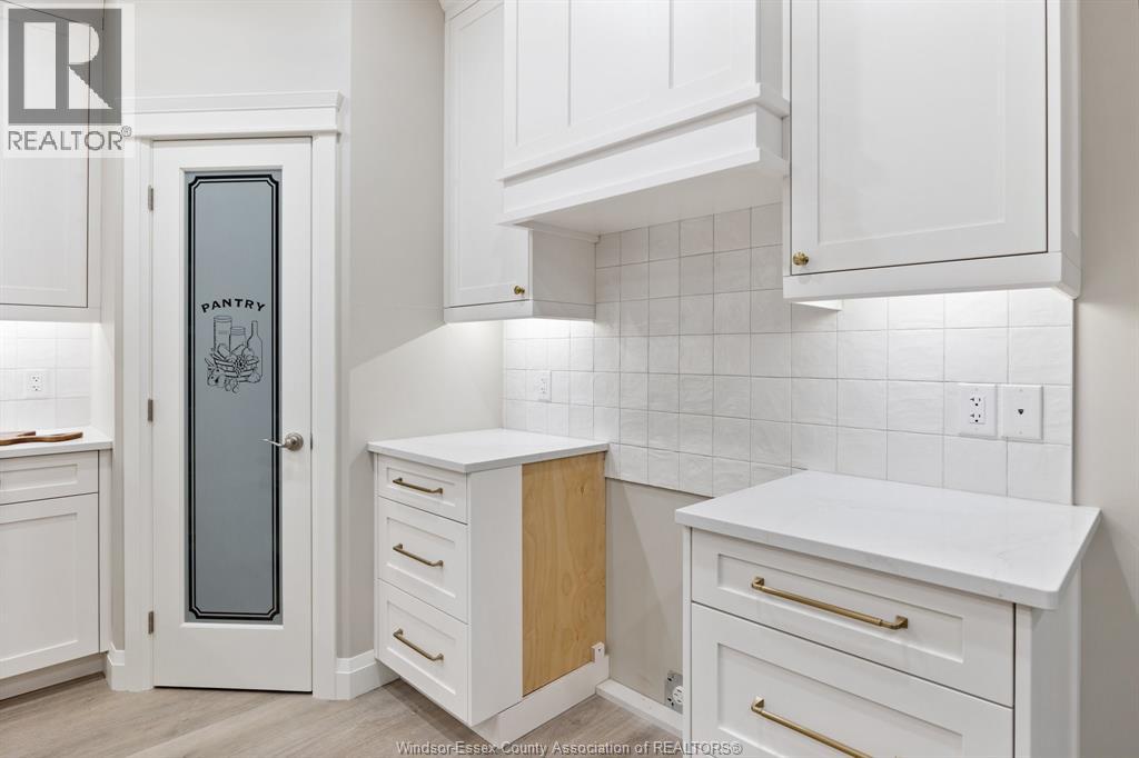 77 Pereira Drive, Harrow, Ontario  N0R 1G0 - Photo 9 - 26002565